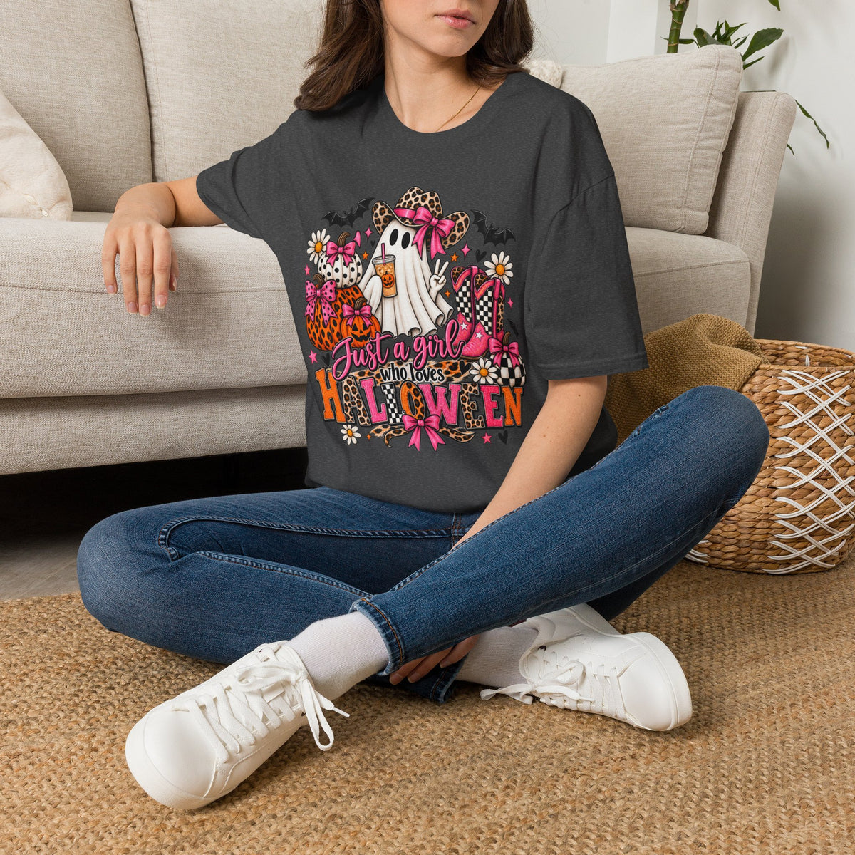 Leopard Halloween Ghost Graphic Tee
