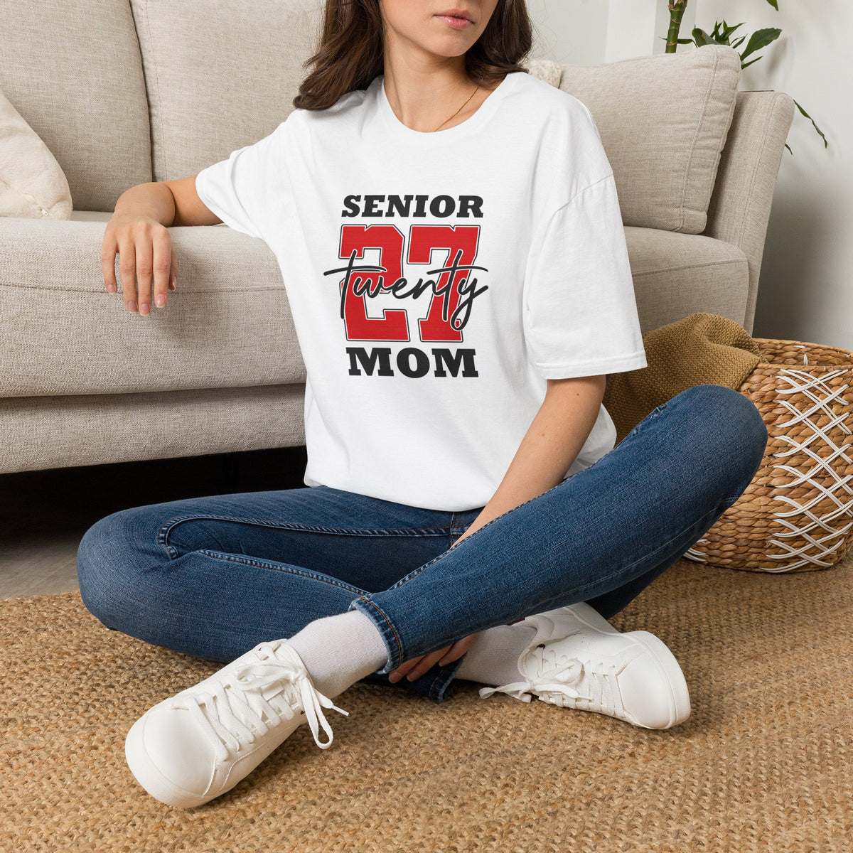 Senior Mom 27- Zac